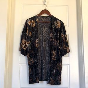 Velvet Print Kimono